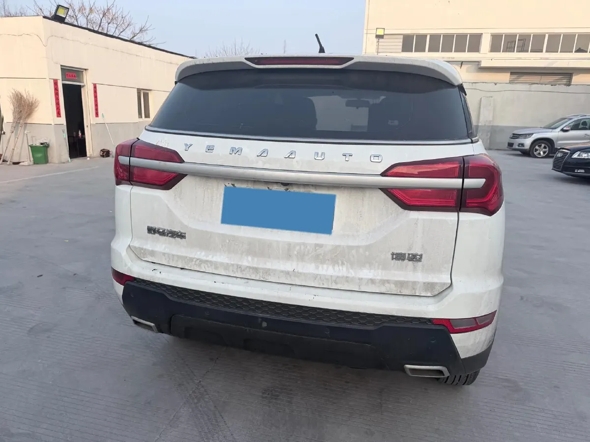 2022 Yema SiPaiKa 1.5L 109HP L4 5MT,autocango,china used car exporter,china ev exporter,chinese used car exporter,chinese used ev exporter