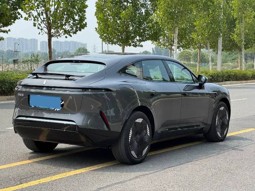 2025 Avatr 11 1.5T 156HP L4 REEV 39.05KWH,autocango,china used car exporter,china ev exporter,chinese used car exporter,chinese used ev exporter