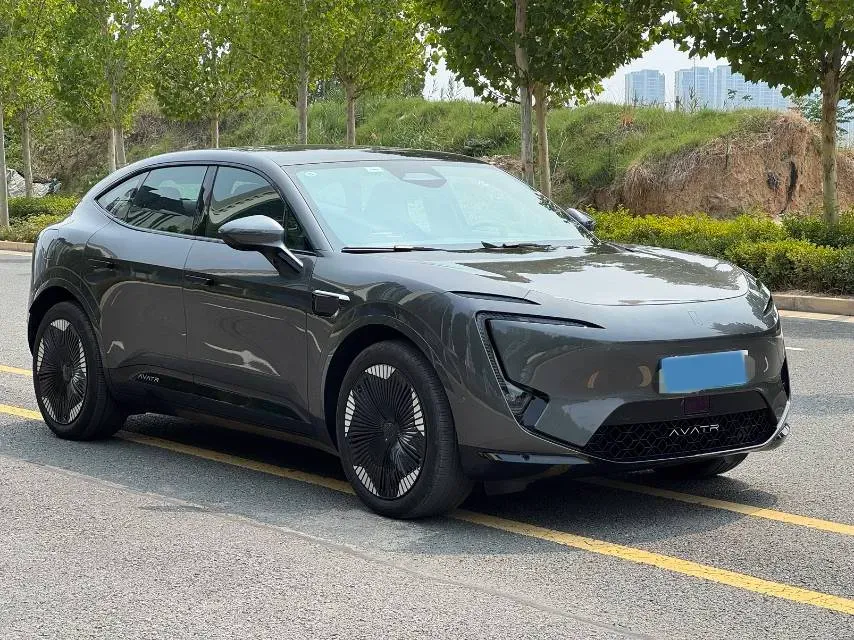 2025 Avatr 11 1.5T 156HP L4 REEV 39.05KWH,autocango,china used car exporter,china ev exporter,chinese used car exporter,chinese used ev exporter