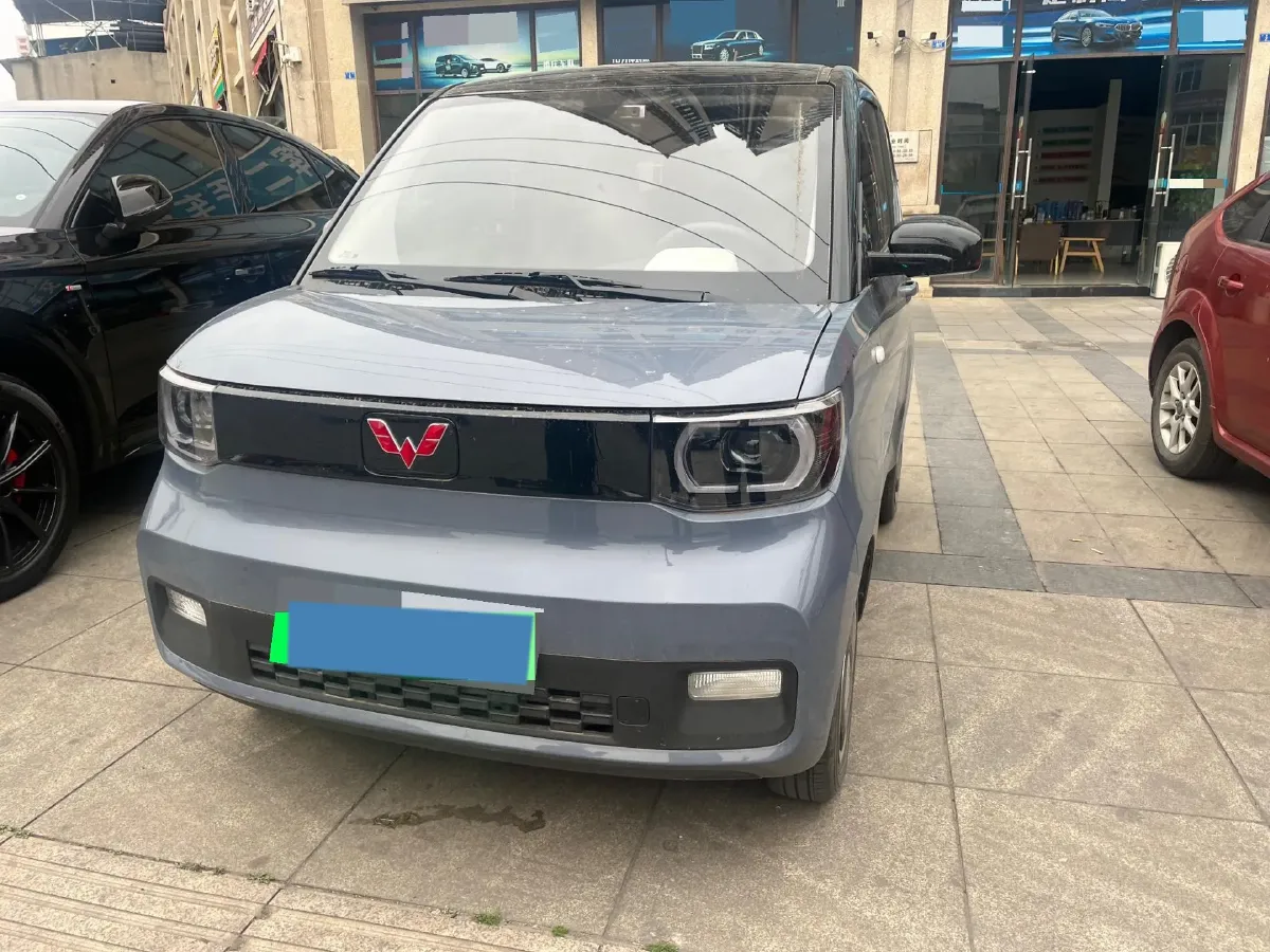 2021 WuLing HongGuang MINI EV BEV 13.8KWH,autocango,china used car exporter,china ev exporter,chinese used car exporter,chinese used ev exporter