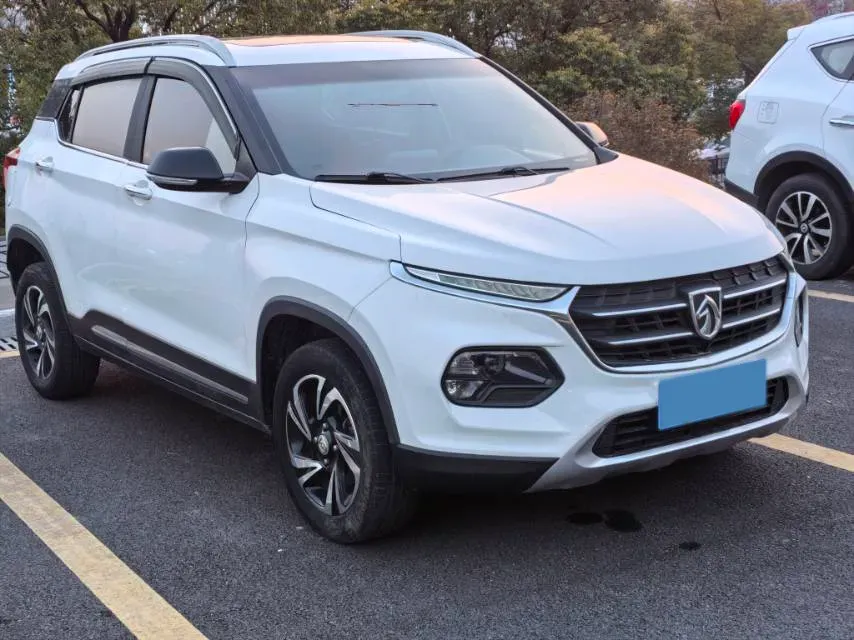 2017 BaoJun 510 1.5L 112HP L4 6MT,autocango,china used car exporter,china ev exporter,chinese used car exporter,chinese used ev exporter