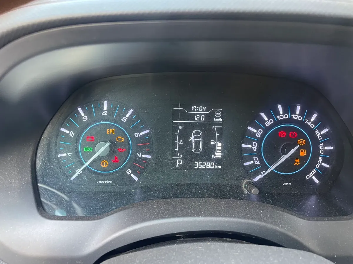 2018 Chery Tiggo 3 1.6L 126HP L4 CVT,autocango,china used car exporter,china ev exporter,chinese used car exporter,chinese used ev exporter