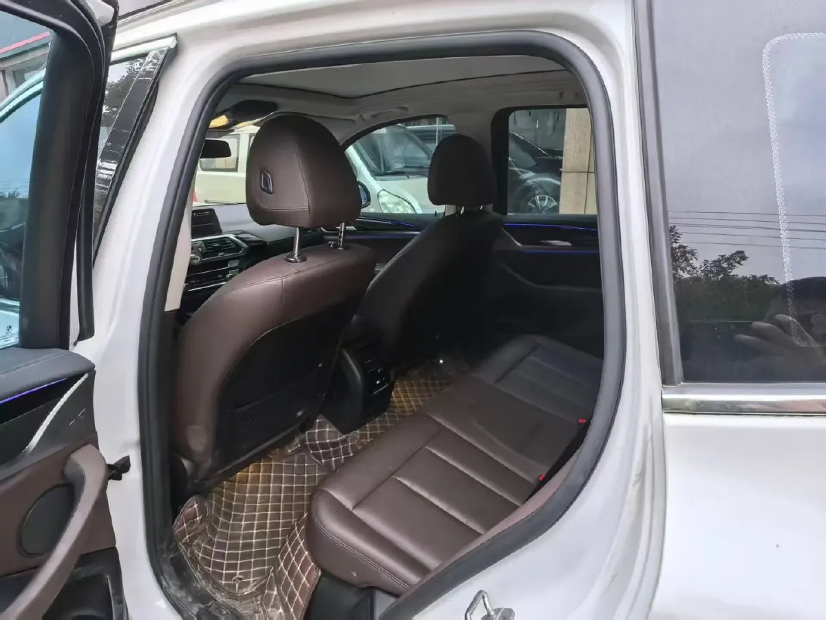 2020 BMW X3 2.0T 224HP L4 8AT,autocango,china used car exporter,china ev exporter,chinese used car exporter,chinese used ev exporter