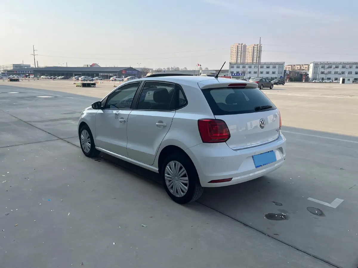 2016 Volkswagen Polo 1.6L 110HP L4 6AT,autocango,china used car exporter,china ev exporter,chinese used car exporter,chinese used ev exporter