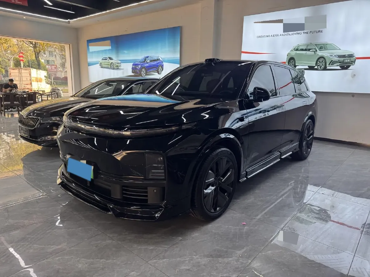 2024 Li L8 Range Extended 154HP REEV 42.8KWH,autocango,china used car exporter,china ev exporter,chinese used car exporter,chinese used ev exporter