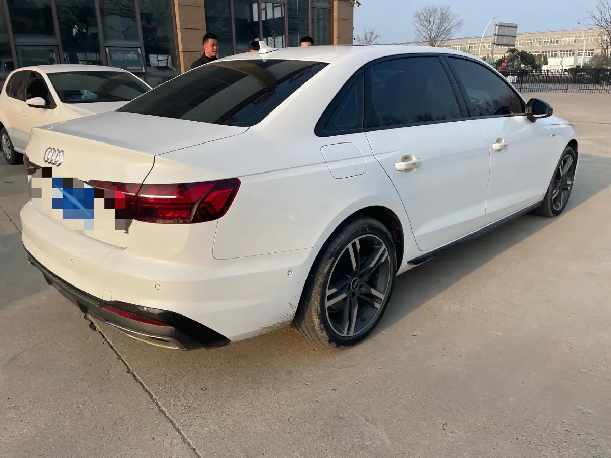 2023 Audi A4L 2.0T 190HP L4 7DCT,autocango,china used car exporter,china ev exporter,chinese used car exporter,chinese used ev exporter