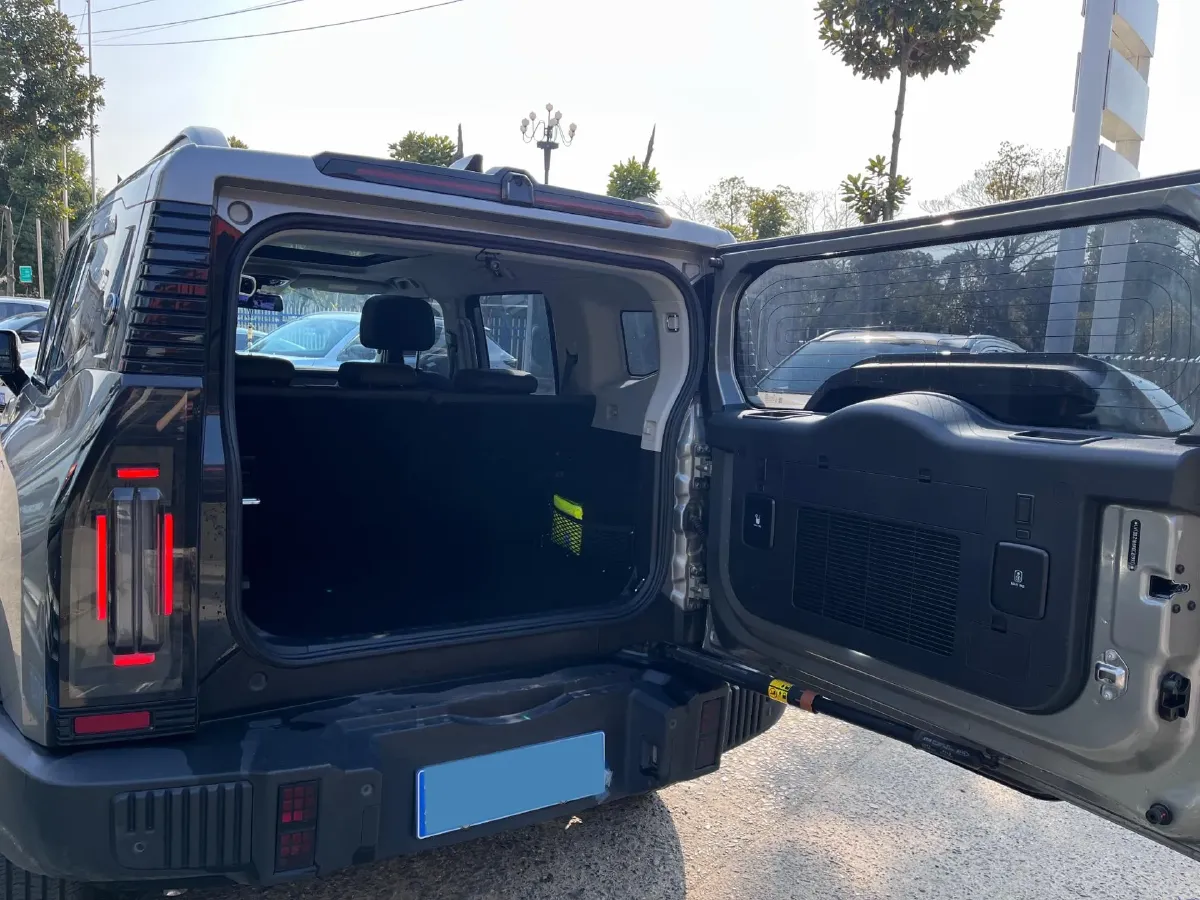 2023 Jetour Traveller 1.5T 184HP L4 7DCT,autocango,china used car exporter,china ev exporter,chinese used car exporter,chinese used ev exporter