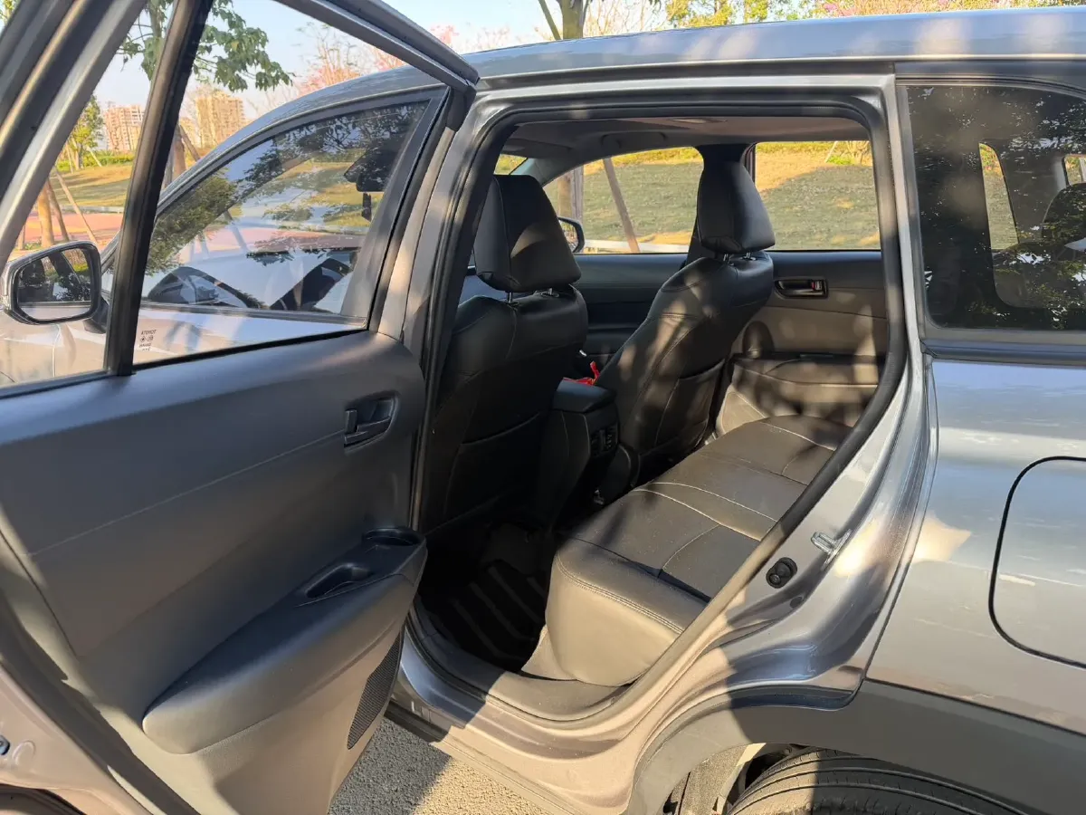 2022 Toyota Corolla Cross 2.0L 171HP L4 CVT,autocango,china used car exporter,china ev exporter,chinese used car exporter,chinese used ev exporter