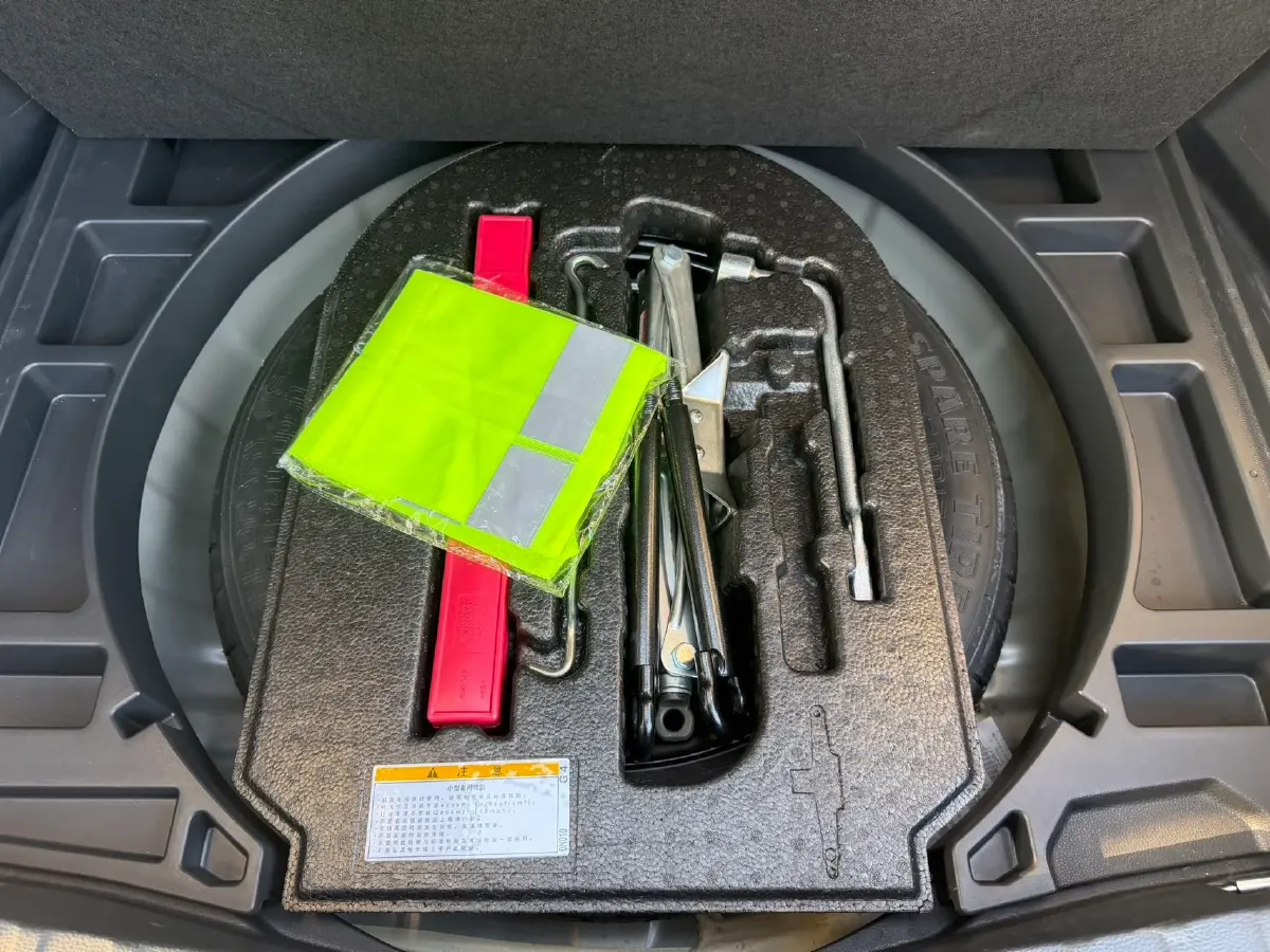 2022 Toyota Corolla Cross 2.0L 171HP L4 CVT,autocango,china used car exporter,china ev exporter,chinese used car exporter,chinese used ev exporter