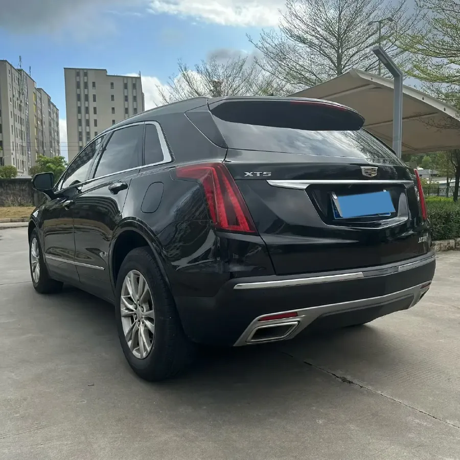 2021 Cadillac XT5 2.0T 237HP L4 9AT,autocango,china used car exporter,china ev exporter,chinese used car exporter,chinese used ev exporter