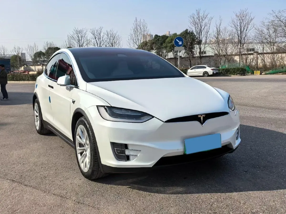 2017 Tesla Model X BEV 100KWH,autocango,china used car exporter,china ev exporter,chinese used car exporter,chinese used ev exporter
