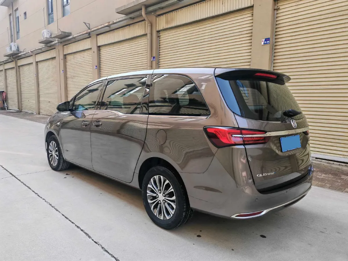 2022 Buick GL8 2.0T 237HP L4 9AT,autocango,china used car exporter,china ev exporter,chinese used car exporter,chinese used ev exporter