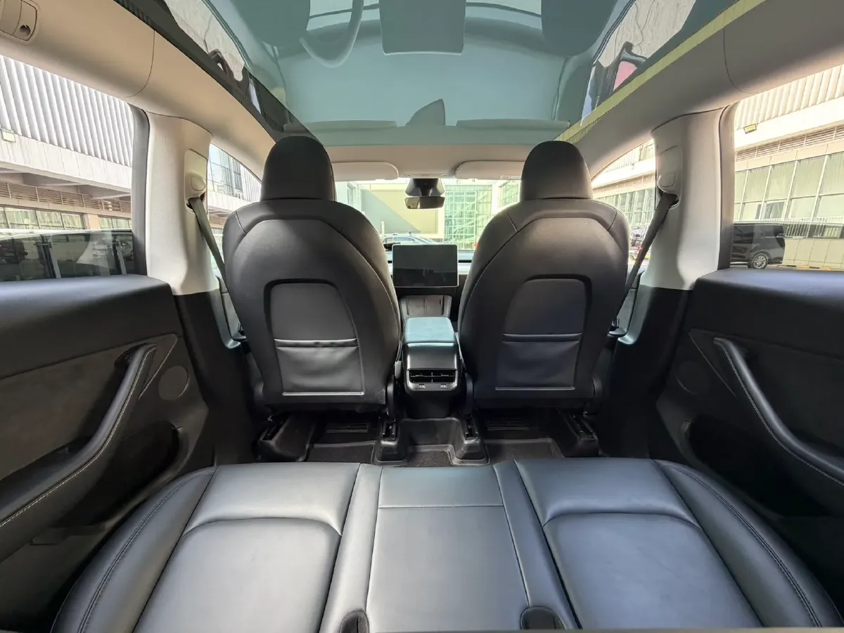 2024 Iveco OuSheng BEV 77.28KWH,autocango,china used car exporter,china ev exporter,chinese used car exporter,chinese used ev exporter