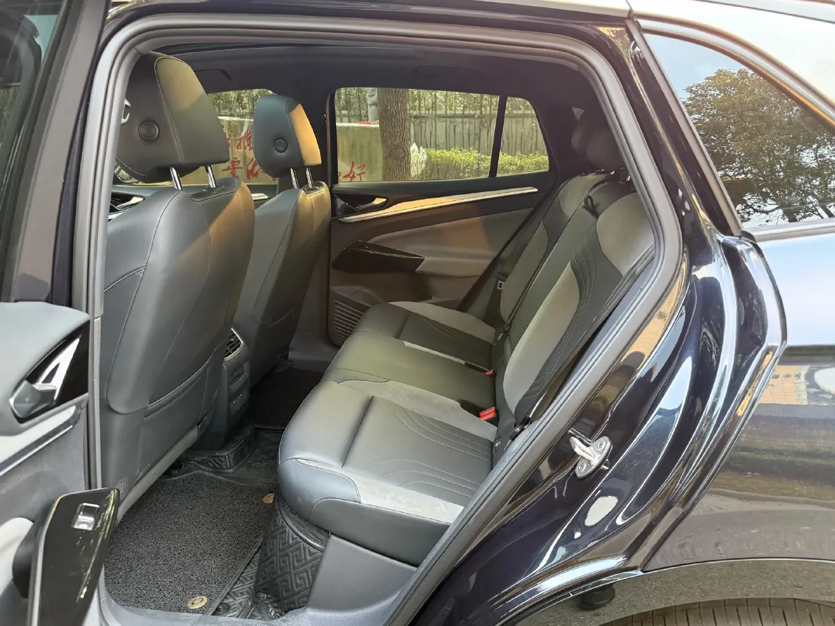 2021 Volkswagen ID.4 Crozz BEV 84.8KWH,autocango,china used car exporter,china ev exporter,chinese used car exporter,chinese used ev exporter