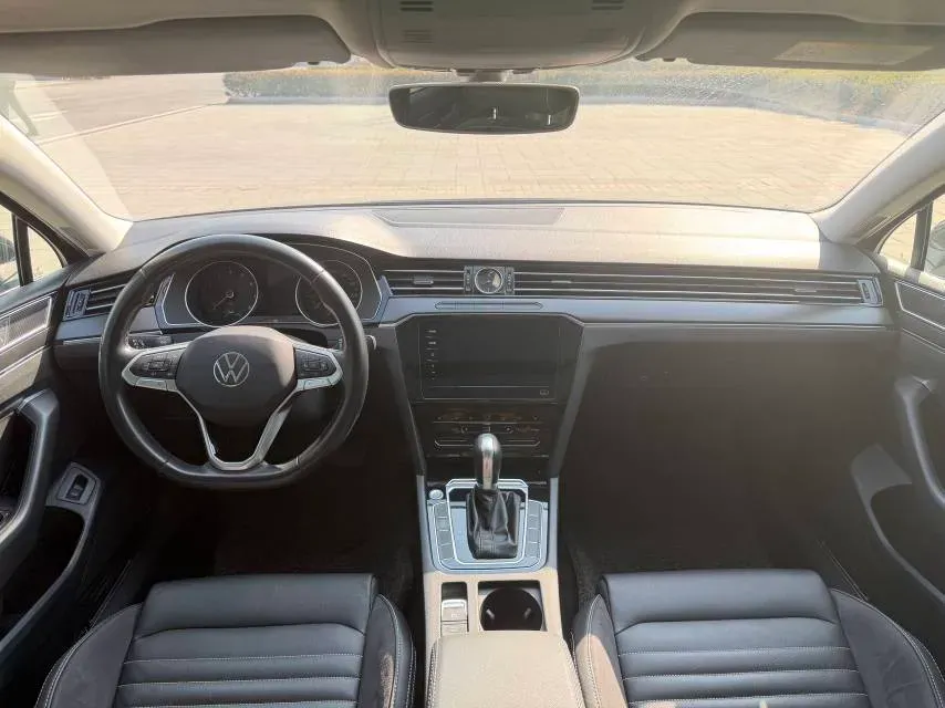 2020 Volkswagen Magotan 1.4T 150HP L4 7DCT,autocango,china used car exporter,china ev exporter,chinese used car exporter,chinese used ev exporter