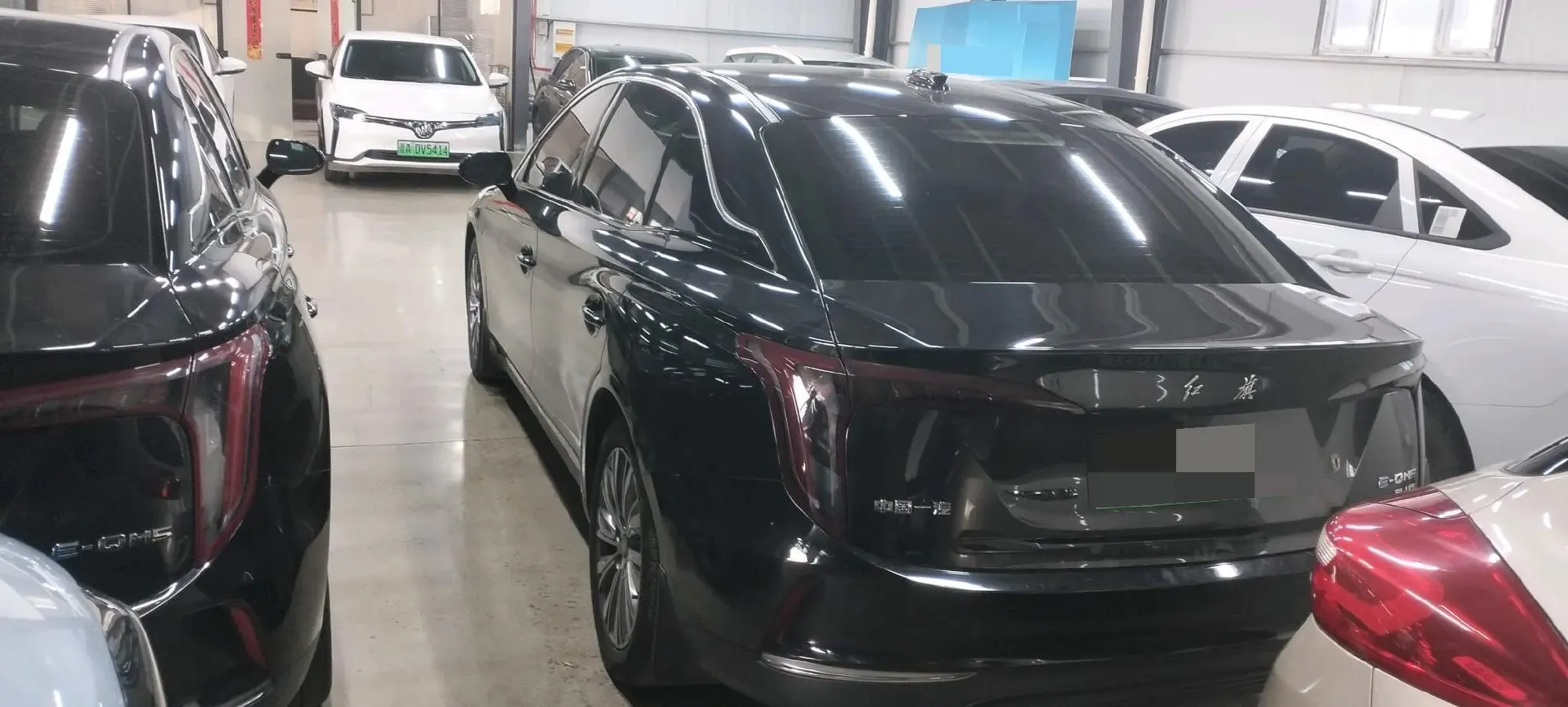 2023 HongQi E-QM5 BEV 82KWH,autocango,china used car exporter,china ev exporter,chinese used car exporter,chinese used ev exporter