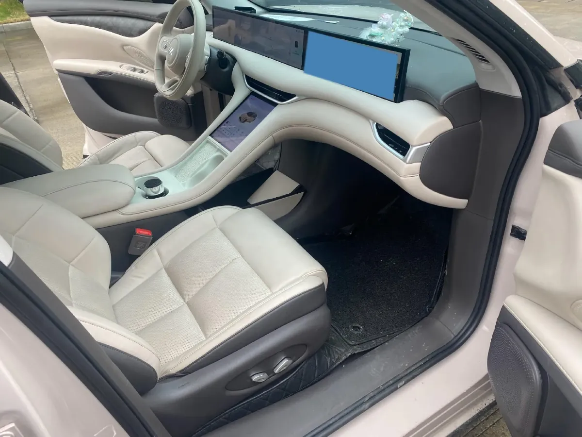 2023 IM LS6 BEV 90KWH,autocango,china used car exporter,china ev exporter,chinese used car exporter,chinese used ev exporter