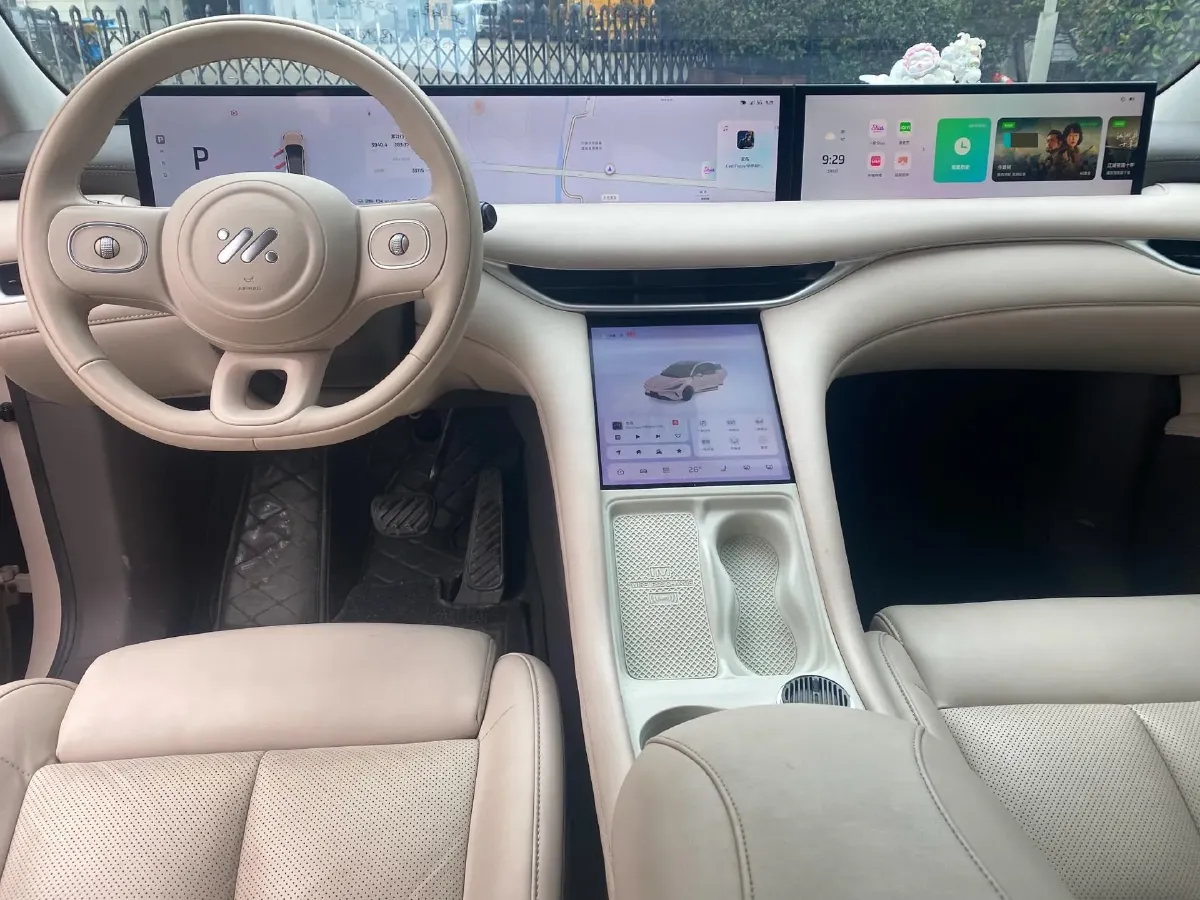 2023 IM LS6 BEV 90KWH,autocango,china used car exporter,china ev exporter,chinese used car exporter,chinese used ev exporter