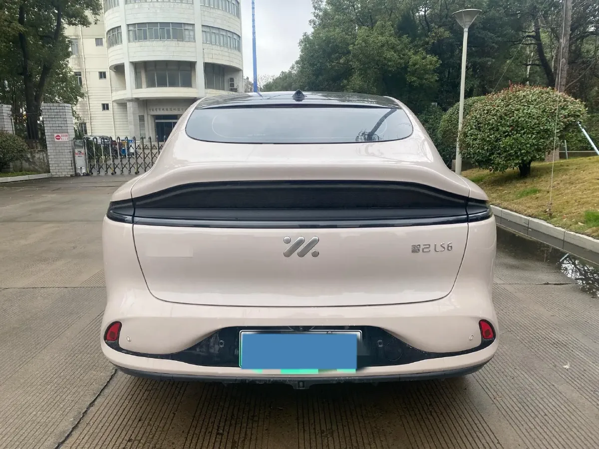 2023 IM LS6 BEV 90KWH,autocango,china used car exporter,china ev exporter,chinese used car exporter,chinese used ev exporter