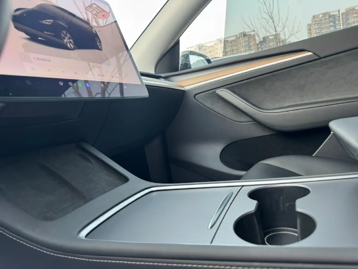 2022 Tesla Model Y BEV 60KWH,autocango,china used car exporter,china ev exporter,chinese used car exporter,chinese used ev exporter