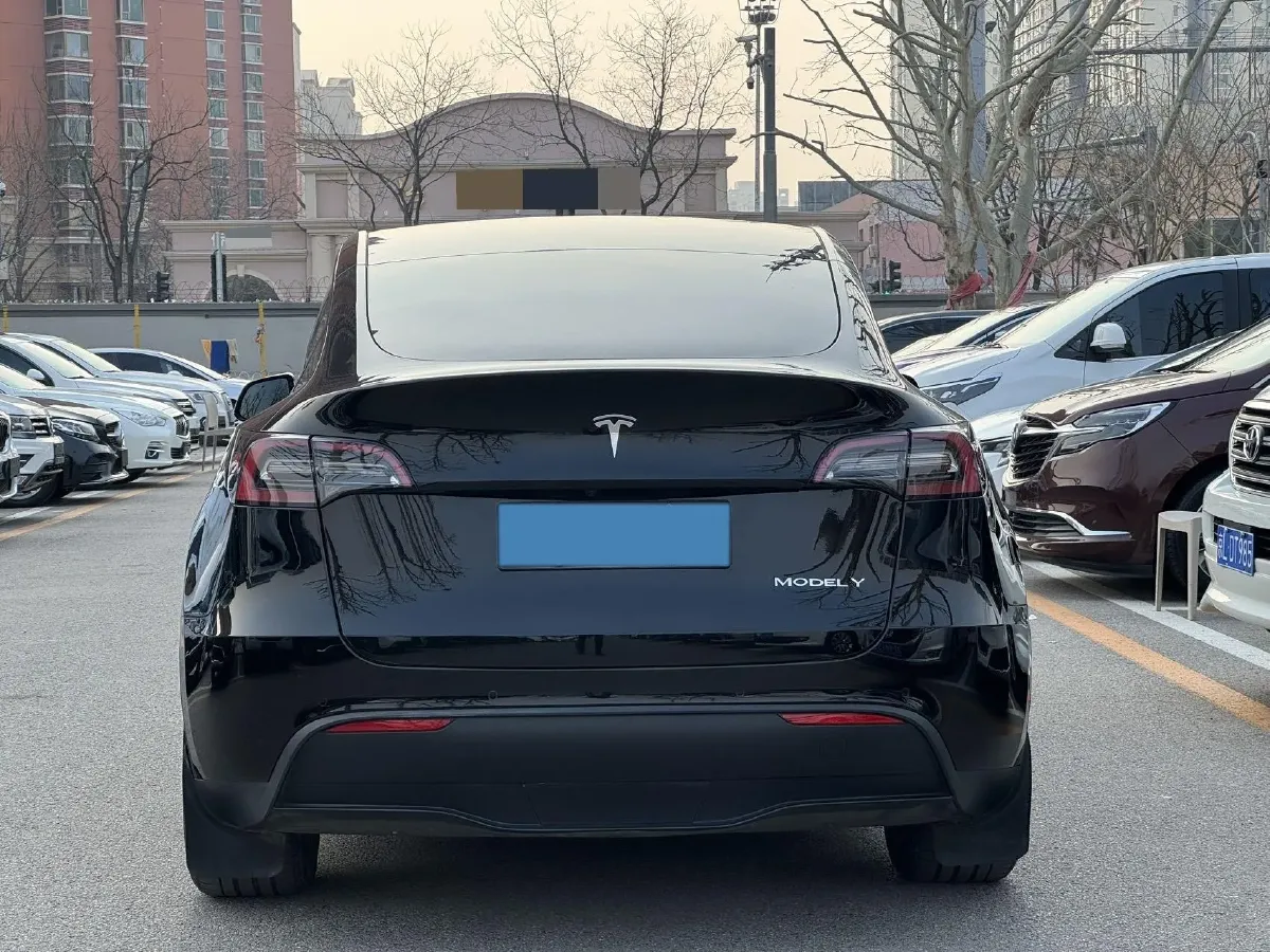 2022 Tesla Model Y BEV 60KWH,autocango,china used car exporter,china ev exporter,chinese used car exporter,chinese used ev exporter