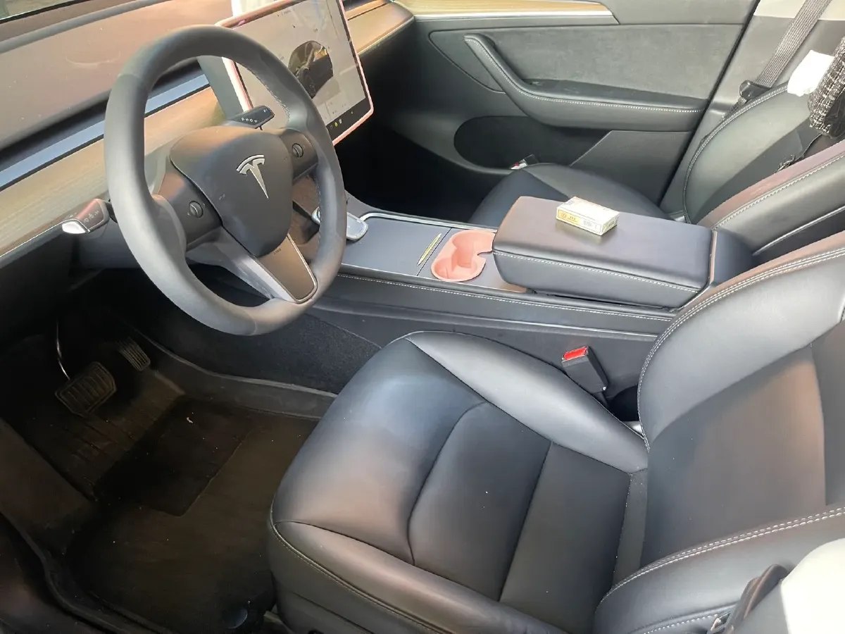 2022 Tesla Model Y BEV 60KWH,autocango,china used car exporter,china ev exporter,chinese used car exporter,chinese used ev exporter