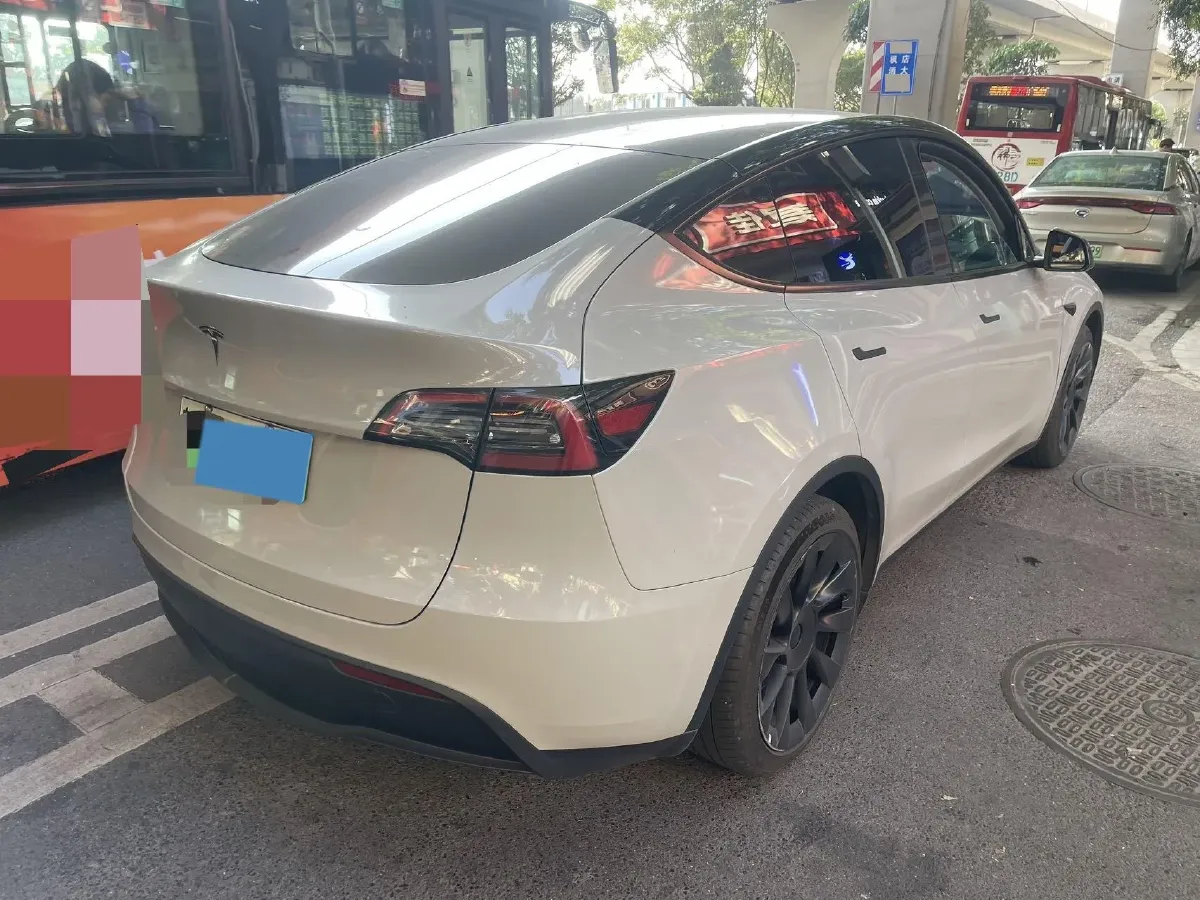2022 Tesla Model Y BEV 60KWH,autocango,china used car exporter,china ev exporter,chinese used car exporter,chinese used ev exporter