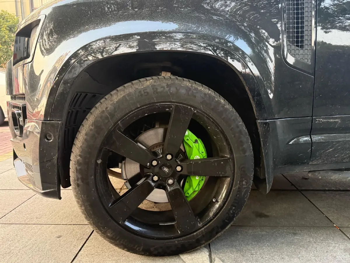 2021 Land Rover Defender 3.0T 400HP L6 8AT,autocango,china used car exporter,china ev exporter,chinese used car exporter,chinese used ev exporter