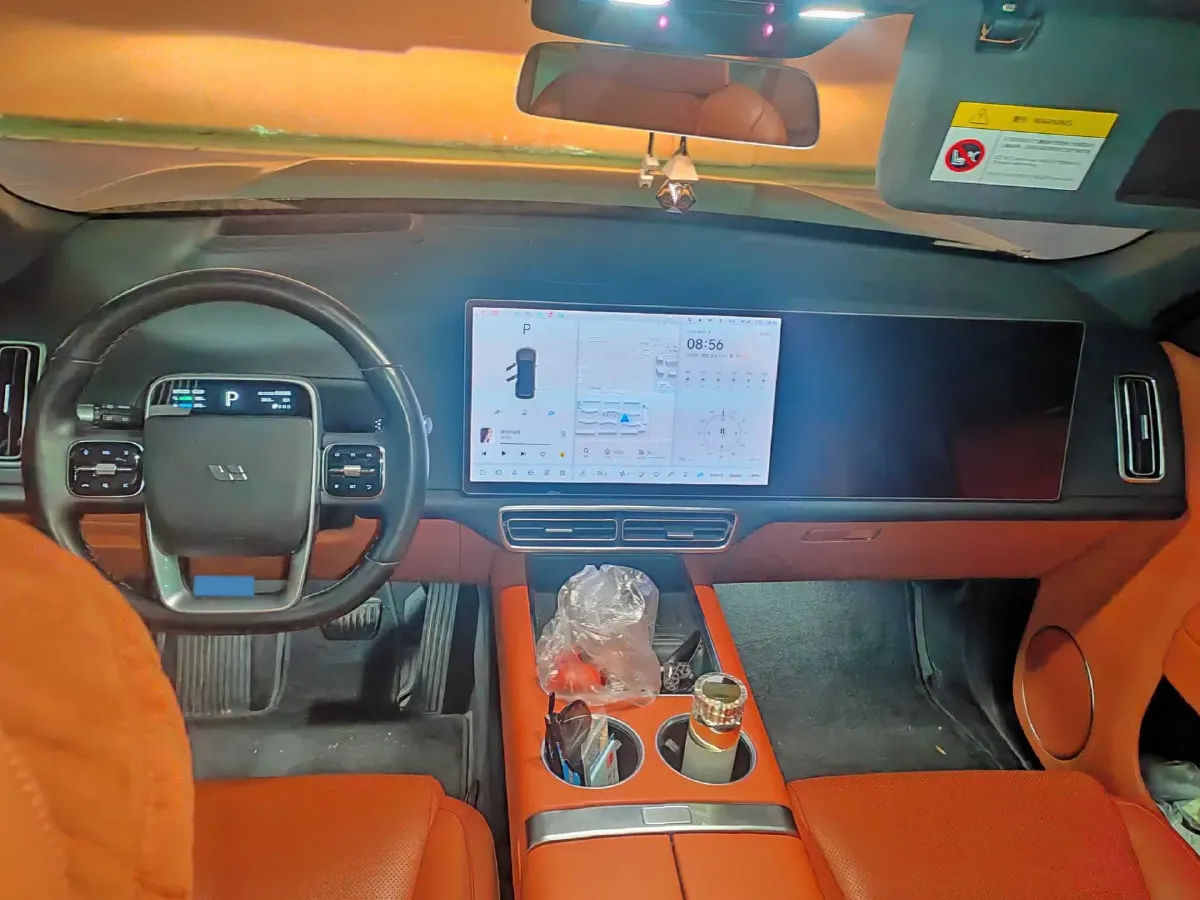 2023 Li L8 Range Extended 154HP REEV 40.9KWH,autocango,china used car exporter,china ev exporter,chinese used car exporter,chinese used ev exporter