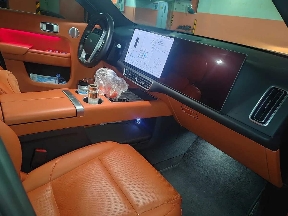 2023 Li L8 Range Extended 154HP REEV 40.9KWH,autocango,china used car exporter,china ev exporter,chinese used car exporter,chinese used ev exporter