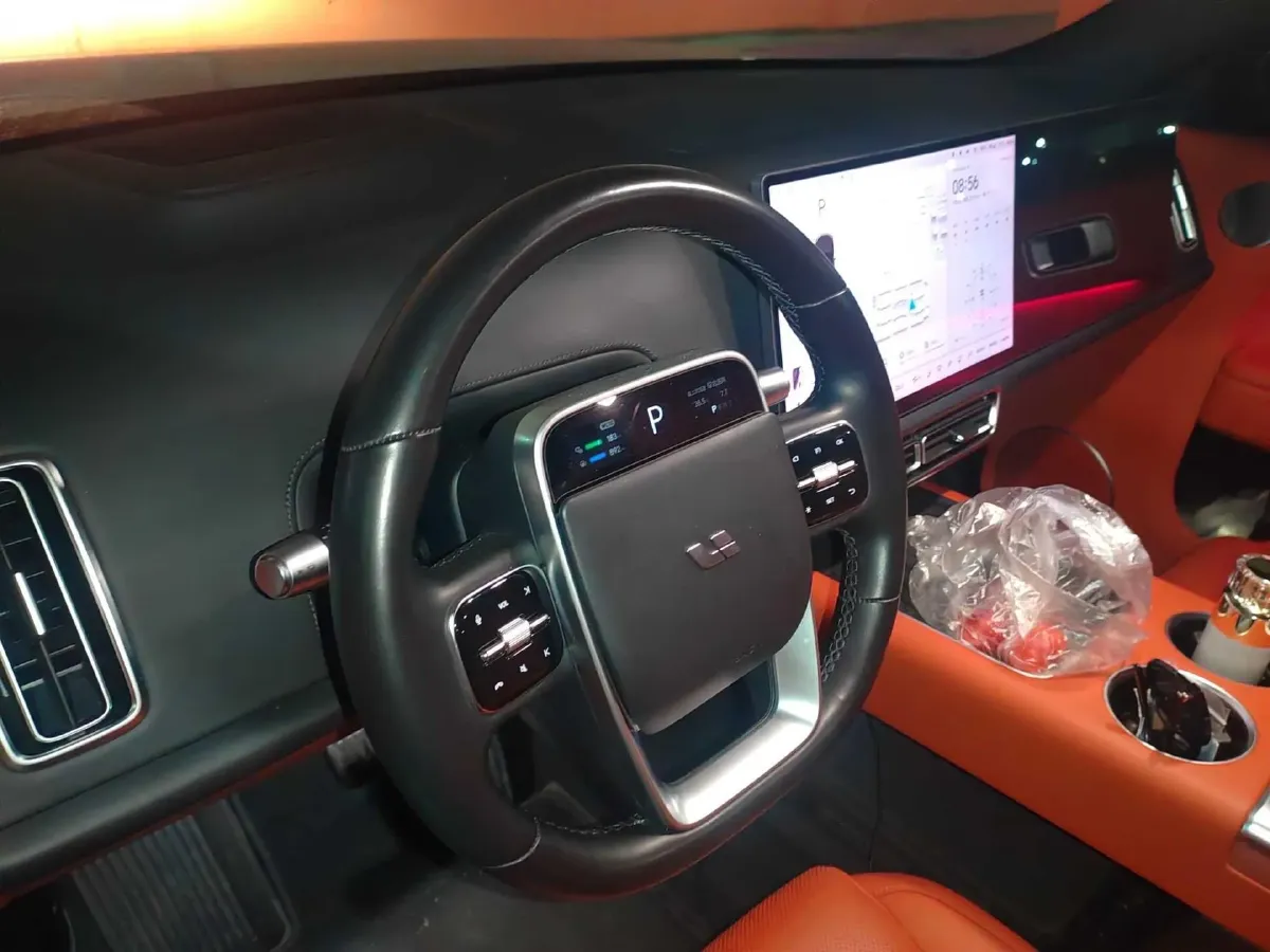 2023 Li L8 Range Extended 154HP REEV 40.9KWH,autocango,china used car exporter,china ev exporter,chinese used car exporter,chinese used ev exporter