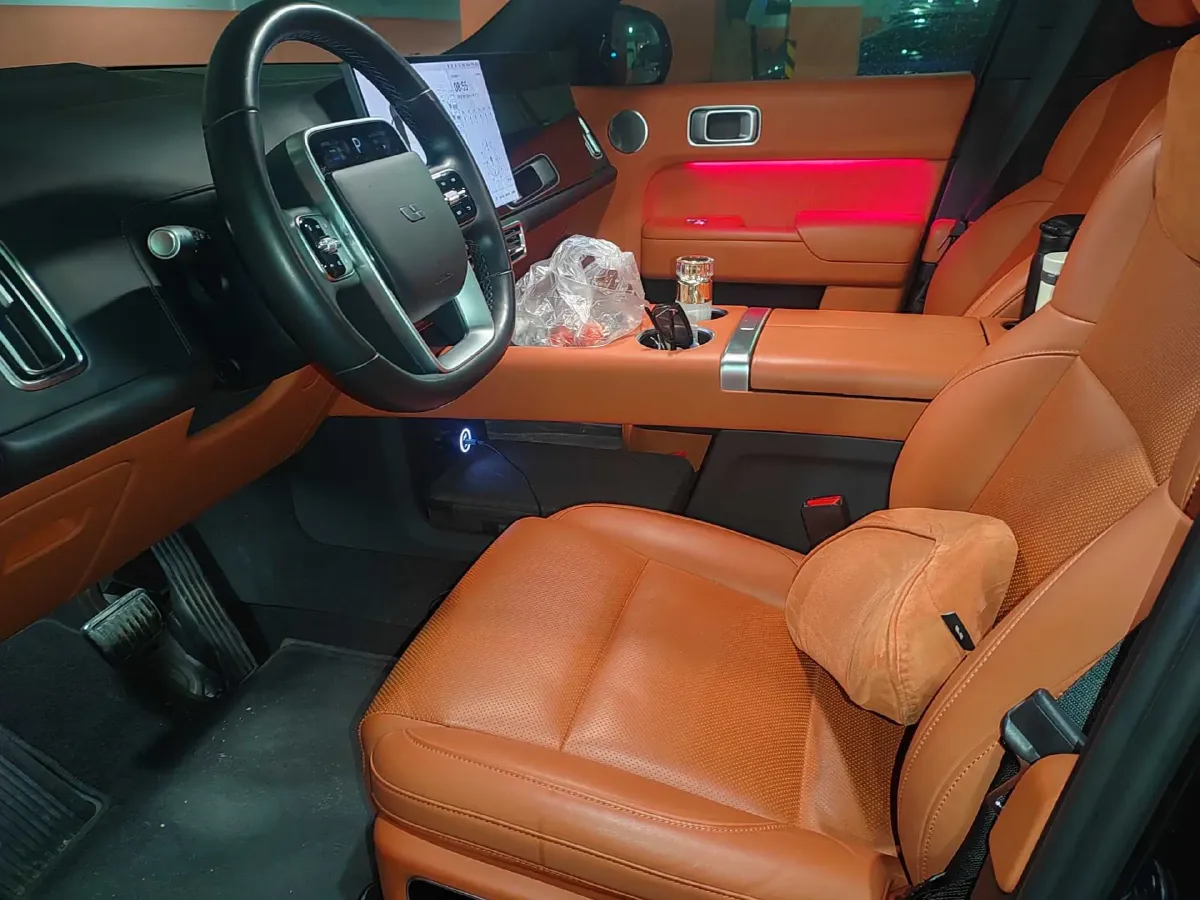 2023 Li L8 Range Extended 154HP REEV 40.9KWH,autocango,china used car exporter,china ev exporter,chinese used car exporter,chinese used ev exporter