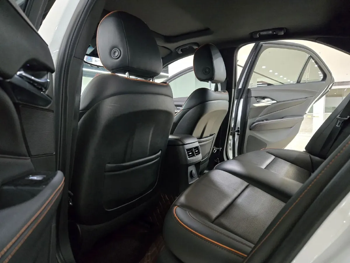 2020 Cadillac CT4 2.0T 237HP L4 8AT,autocango,china used car exporter,china ev exporter,chinese used car exporter,chinese used ev exporter