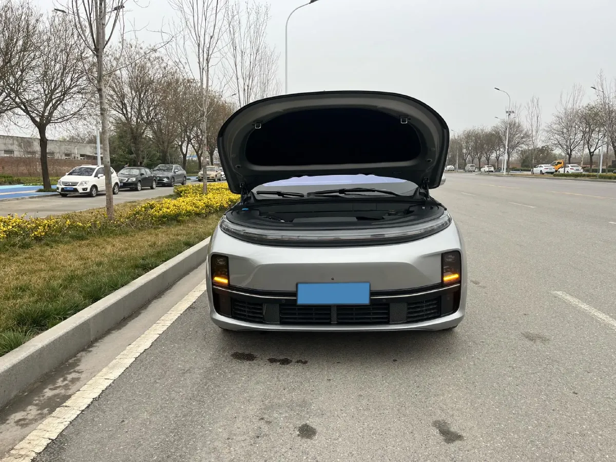 2023 Li L7 Range Extended 154HP REEV 40.9KWH,autocango,china used car exporter,china ev exporter,chinese used car exporter,chinese used ev exporter