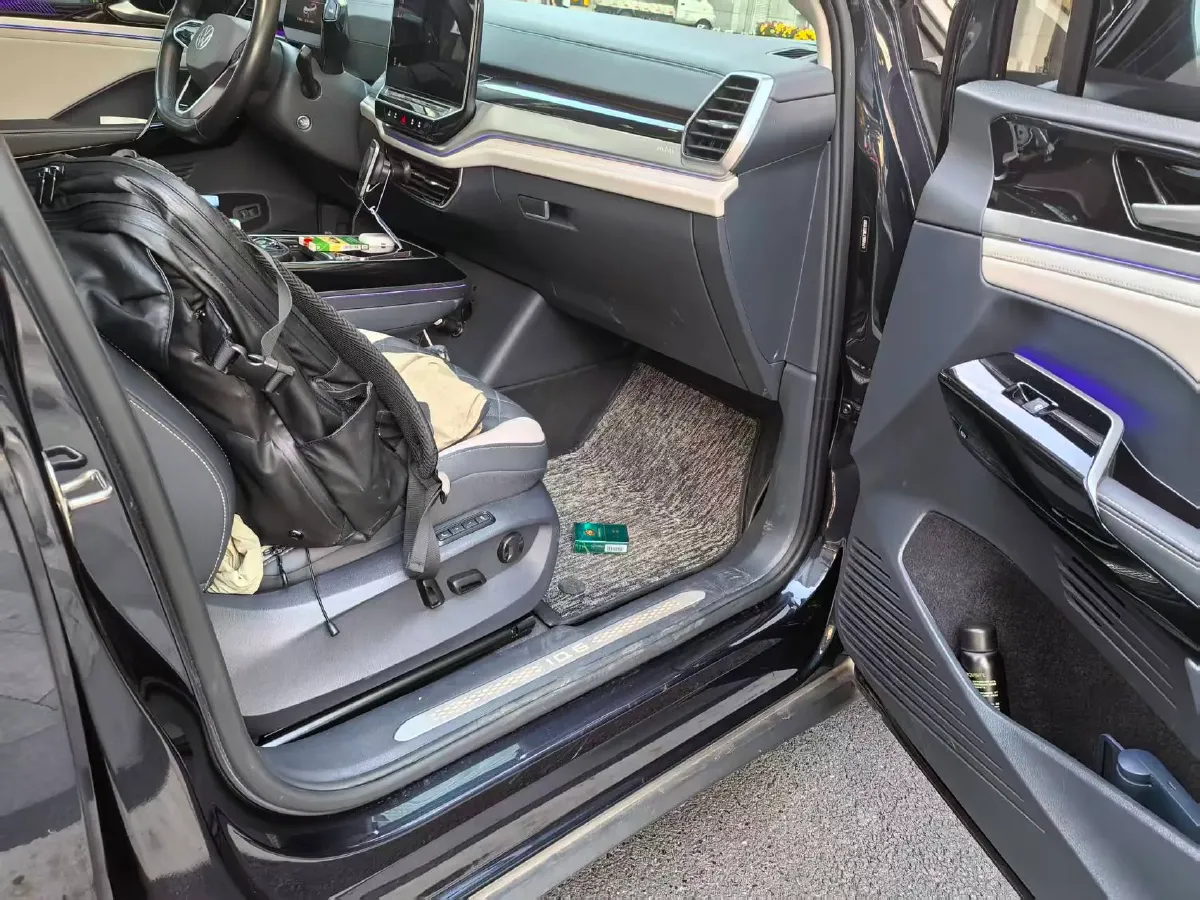 2021 Volkswagen ID.6 Crozz BEV 84.8KWH,autocango,china used car exporter,china ev exporter,chinese used car exporter,chinese used ev exporter