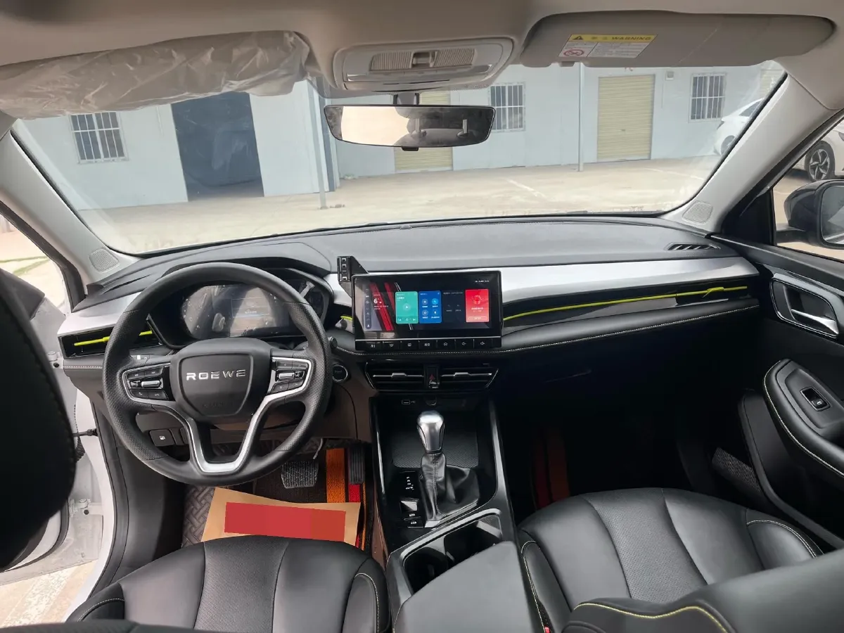 2021 Roewe i5 1.5L 120HP L4 CVT,autocango,china used car exporter,china ev exporter,chinese used car exporter,chinese used ev exporter
