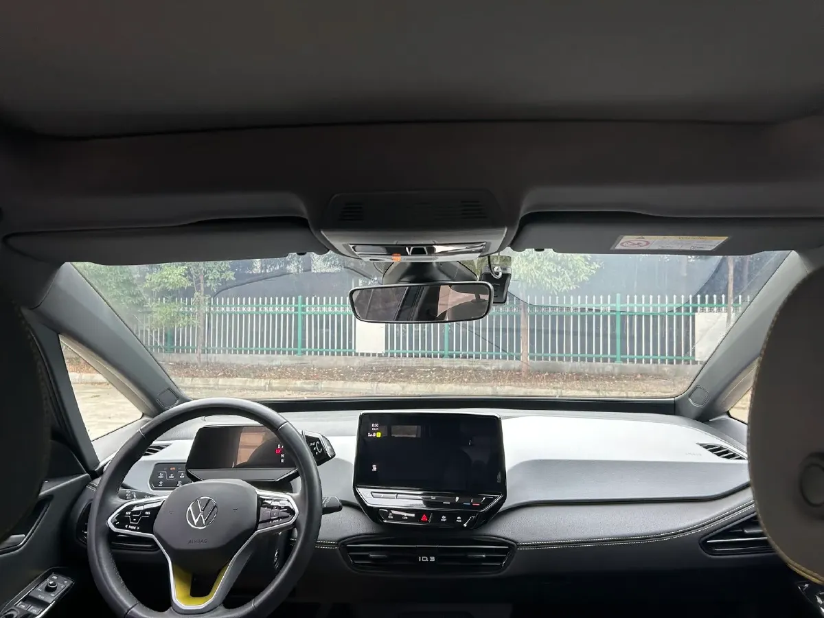 2024 Volkswagen ID.3 BEV 52.8KWH,autocango,china used car exporter,china ev exporter,chinese used car exporter,chinese used ev exporter