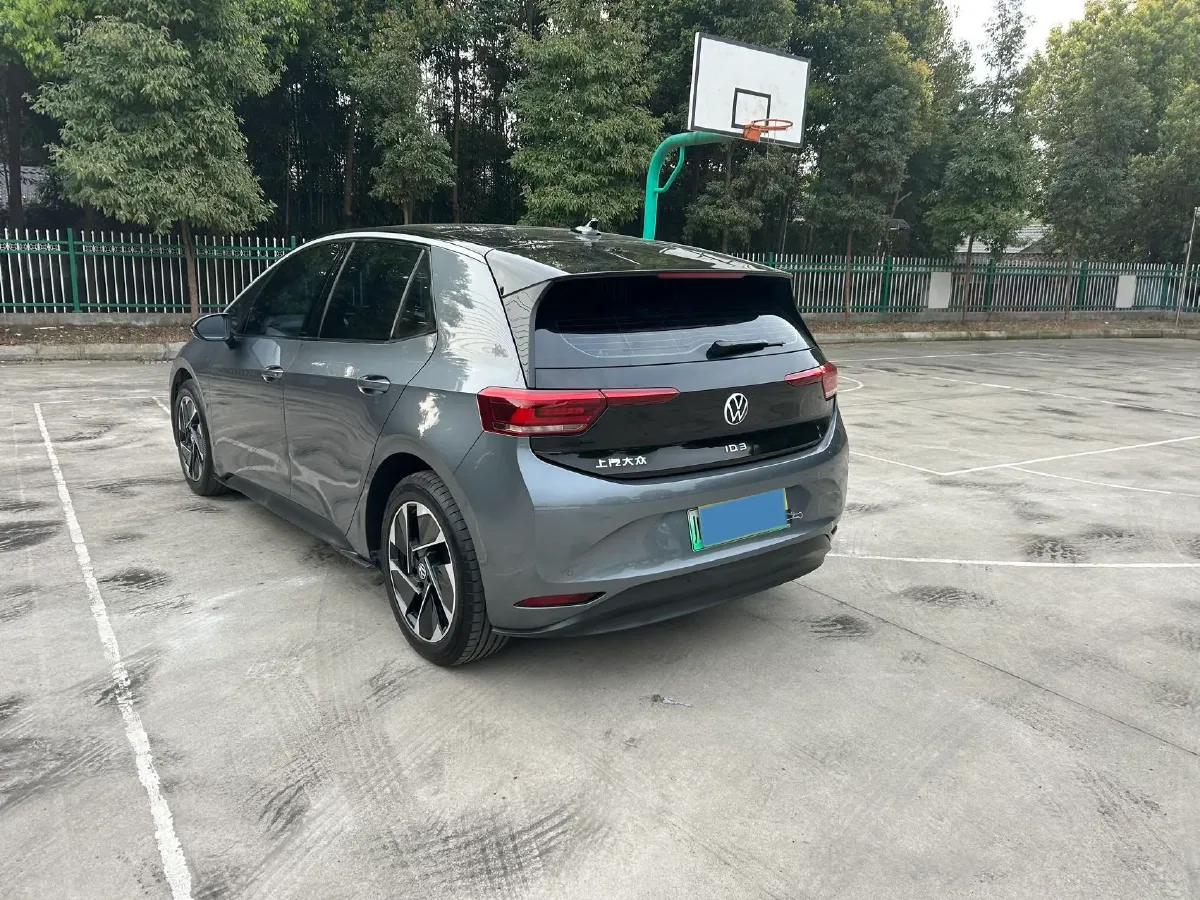 2024 Volkswagen ID.3 BEV 52.8KWH,autocango,china used car exporter,china ev exporter,chinese used car exporter,chinese used ev exporter