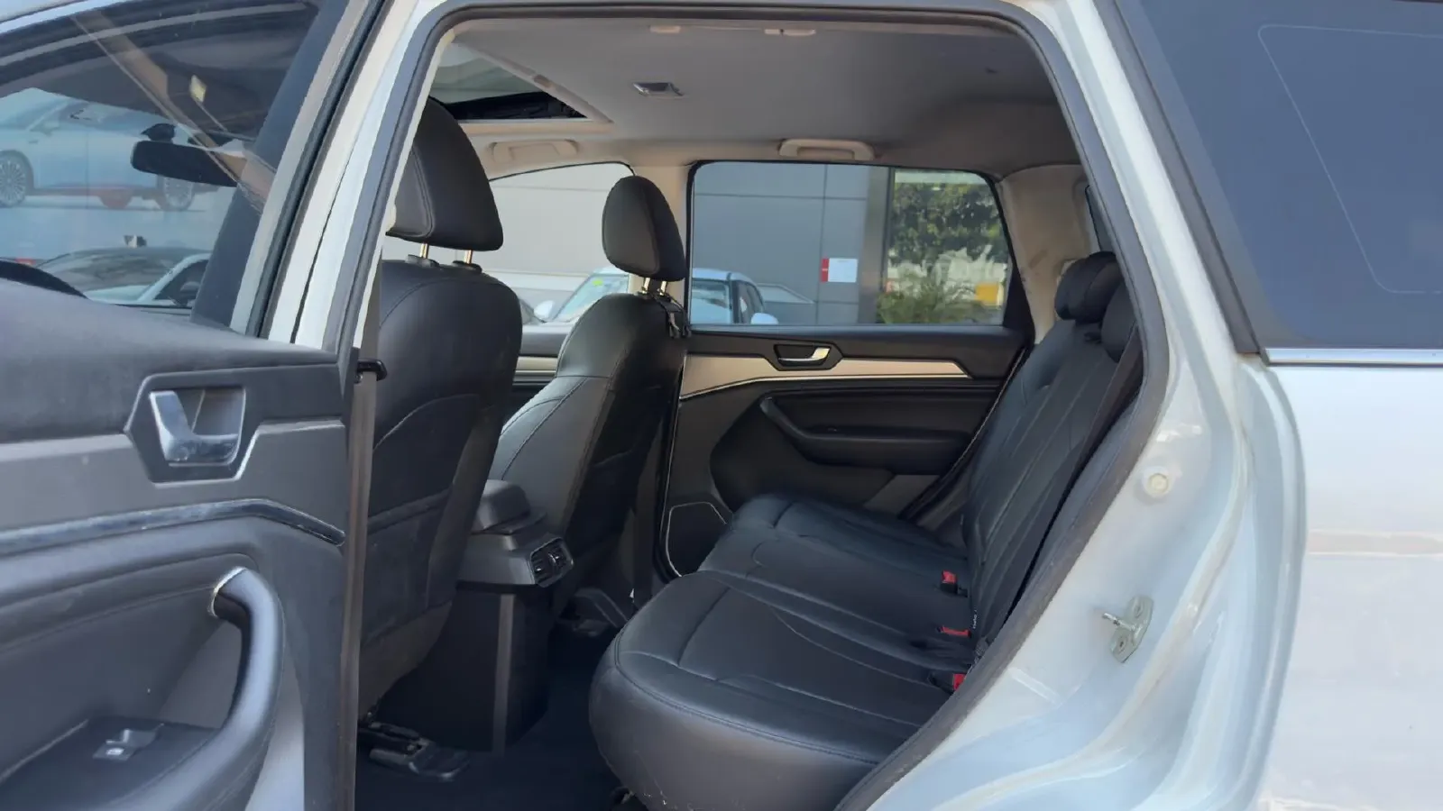 2018 Haval H6 1.5T 150HP L4 6MT,autocango,china used car exporter,china ev exporter,chinese used car exporter,chinese used ev exporter