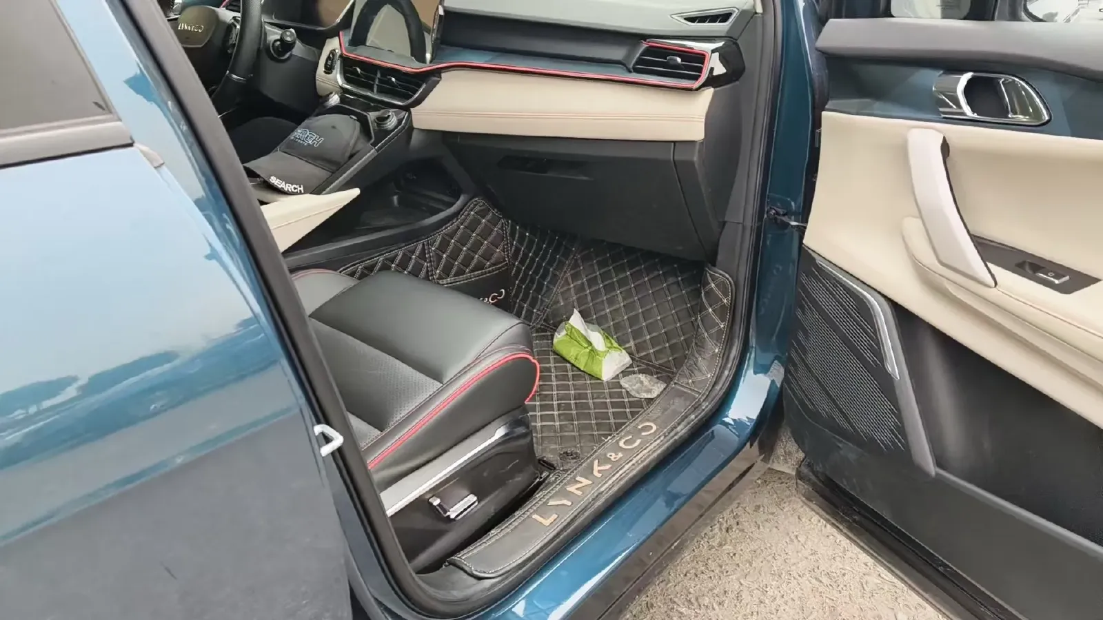 2020 LYNK&CO 06 1.5T 177HP L3 7DCT,autocango,china used car exporter,china ev exporter,chinese used car exporter,chinese used ev exporter