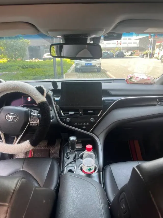 2021 Toyota Camry 2.5L 209HP L4 8AT,autocango,china used car exporter,china ev exporter,chinese used car exporter,chinese used ev exporter