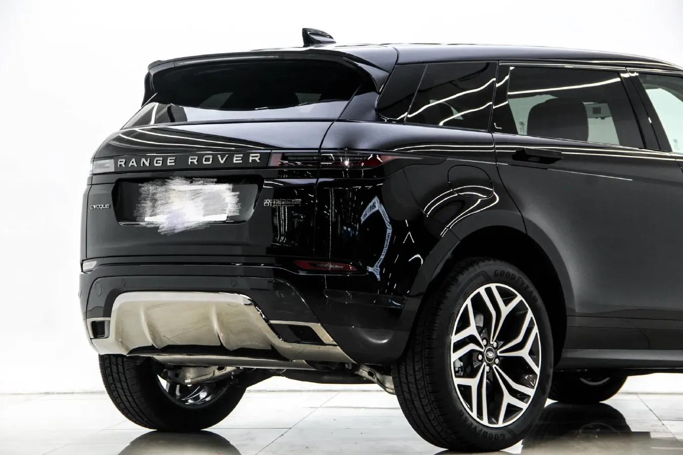 2024 Land Rover Range Rover Evoque 2.0T 249HP L4 9AT,autocango,china used car exporter,china ev exporter,chinese used car exporter,chinese used ev exporter