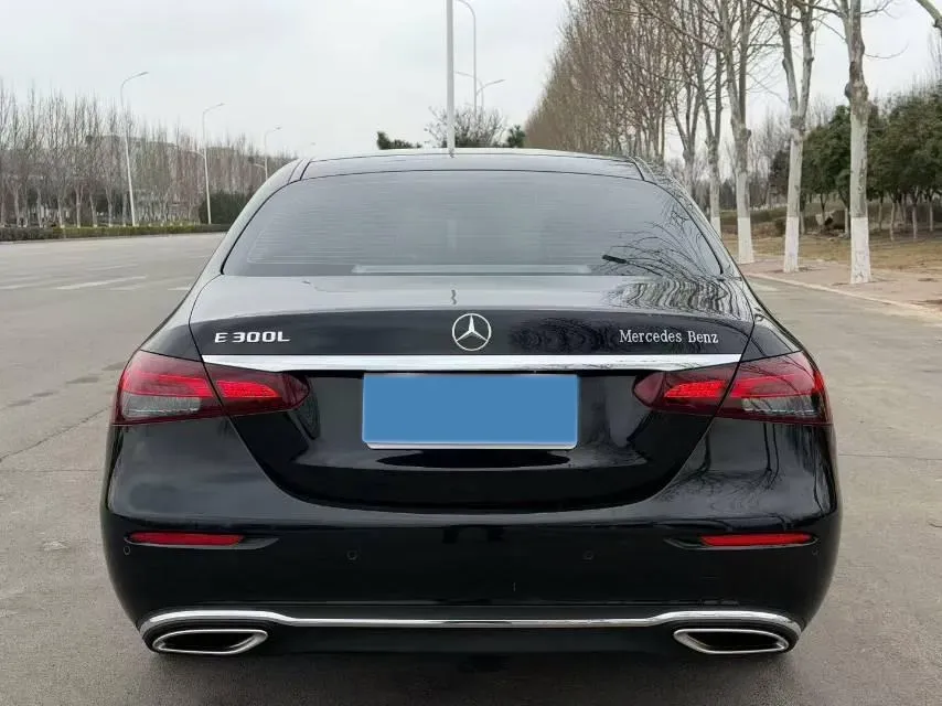 2023 Mercedes-Benz E Class 2.0T 258HP L4 9AT,autocango,china used car exporter,china ev exporter,chinese used car exporter,chinese used ev exporter