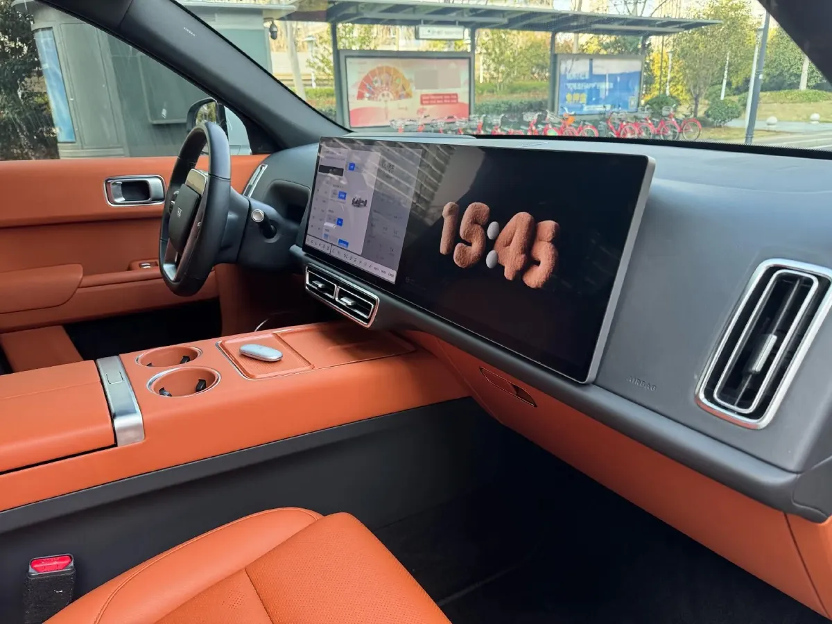 2023 Li L7 Range Extended 154HP REEV 40.9KWH,autocango,china used car exporter,china ev exporter,chinese used car exporter,chinese used ev exporter