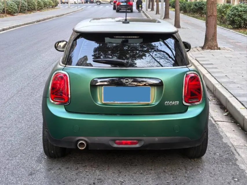 2021 MINI MINI 1.5T 136HP L3 7DCT,autocango,china used car exporter,china ev exporter,chinese used car exporter,chinese used ev exporter