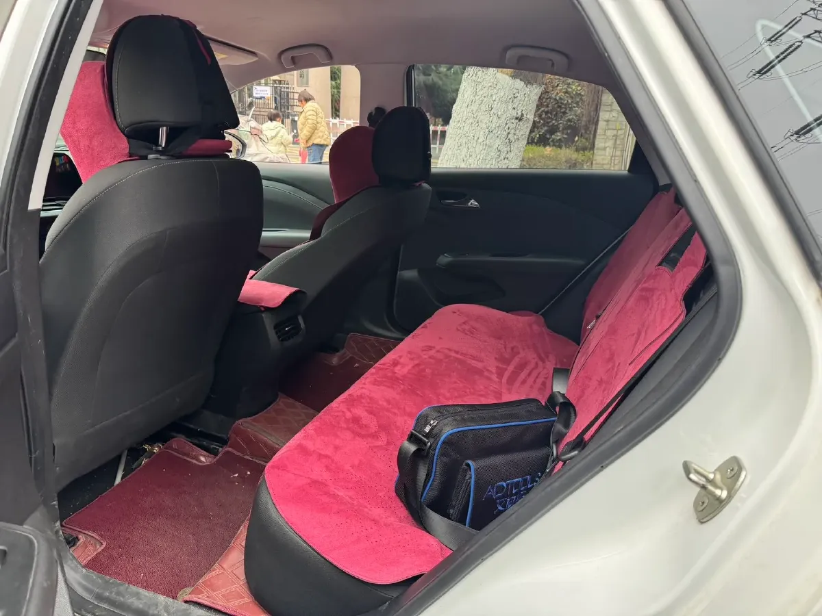 2023 Chevrolet Monza 1.5L 113HP L4 6DCT,autocango,china used car exporter,china ev exporter,chinese used car exporter,chinese used ev exporter