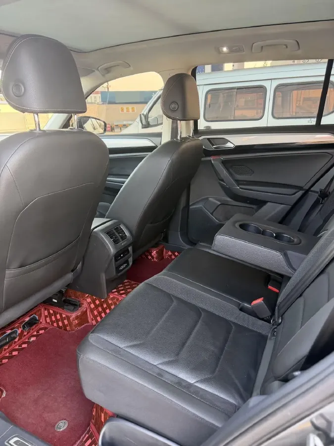 2019 Volkswagen Tayron 2.0T 186HP L4 7DCT,autocango,china used car exporter,china ev exporter,chinese used car exporter,chinese used ev exporter
