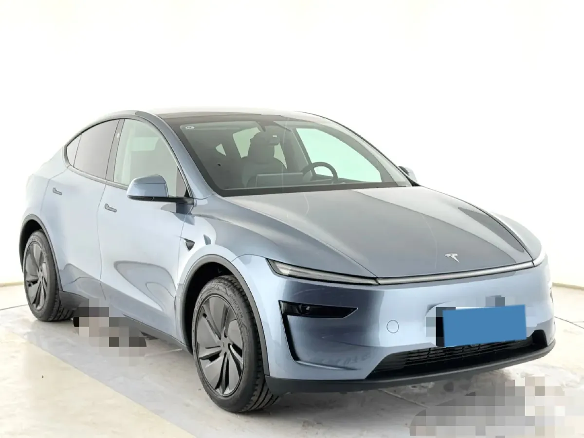 2025 Tesla Model Y BEV 78.4KWH,autocango,china used car exporter,china ev exporter,chinese used car exporter,chinese used ev exporter