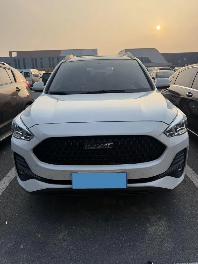 2019 Haval M6 1.5T 150HP L4 7DCT,autocango,china used car exporter,china ev exporter,chinese used car exporter,chinese used ev exporter