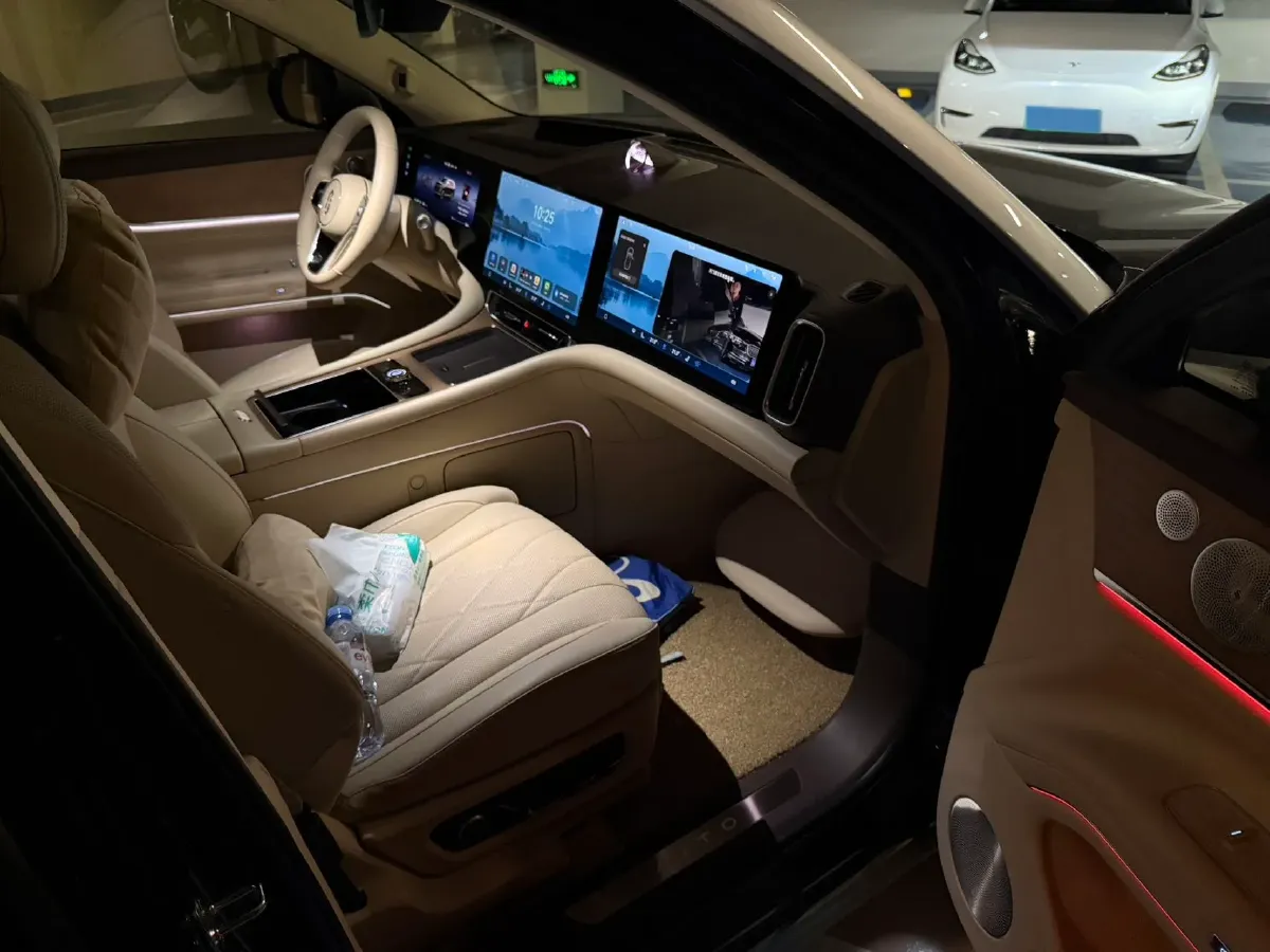 2024 AITO AITO M9 BEV 100KWH,autocango,china used car exporter,china ev exporter,chinese used car exporter,chinese used ev exporter